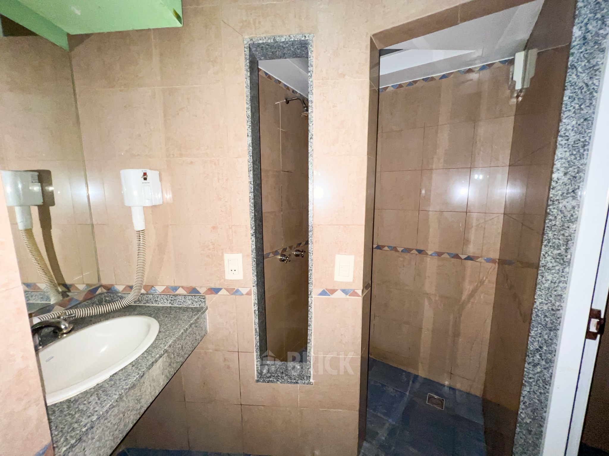 CASTRO BARROS, AV. al 0 14